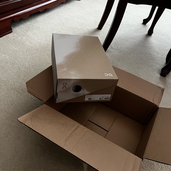 On Cloudnova running shoes - Picture 12 of 13